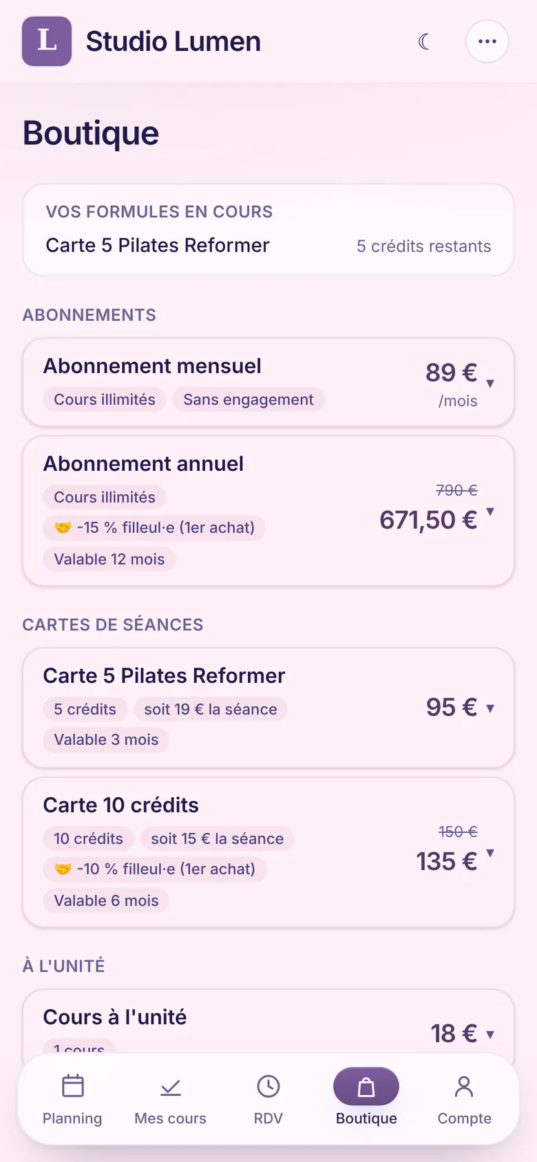 Téléphone : boutique d'une filleule, abonnement annuel à 671,50 € au lieu de 790 € et carte 10 crédits à 135 € au lieu de 150 €, avec la pastille filleul·e (1er achat)