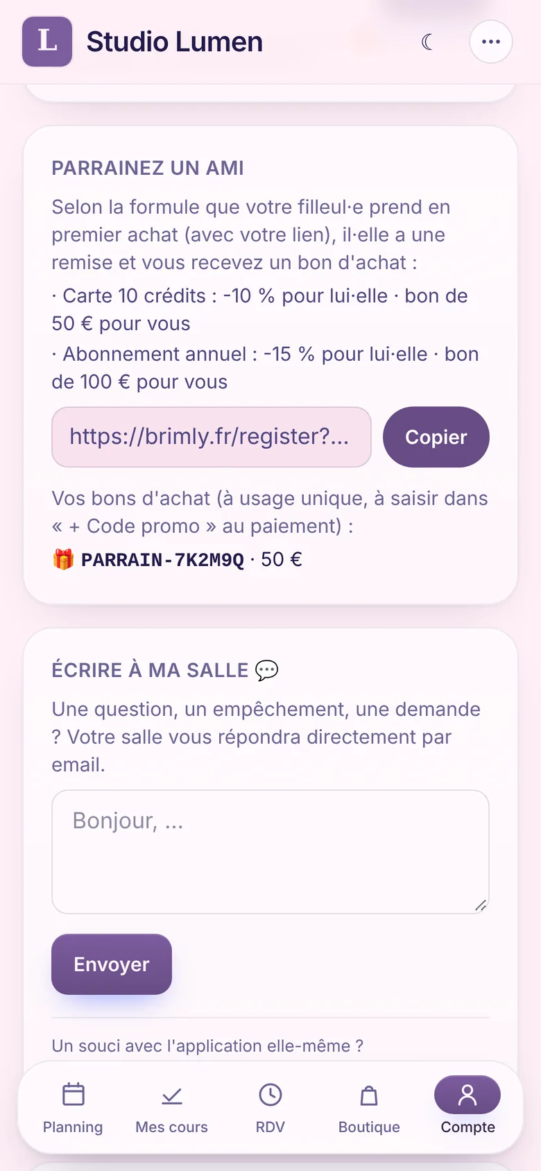 Téléphone : carte Parrainez un ami avec les récompenses formule par formule et le bon d'achat PARRAIN-7K2M9Q de 50 €