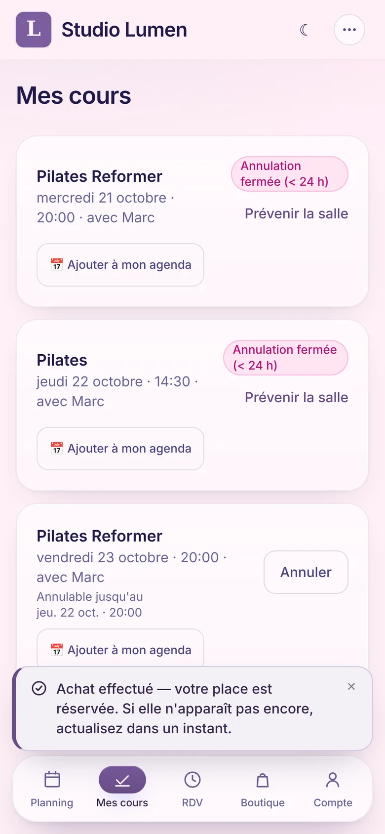 Téléphone : Mes cours avec le cours de Pilates réservé et le message Achat effectué, votre place est réservée